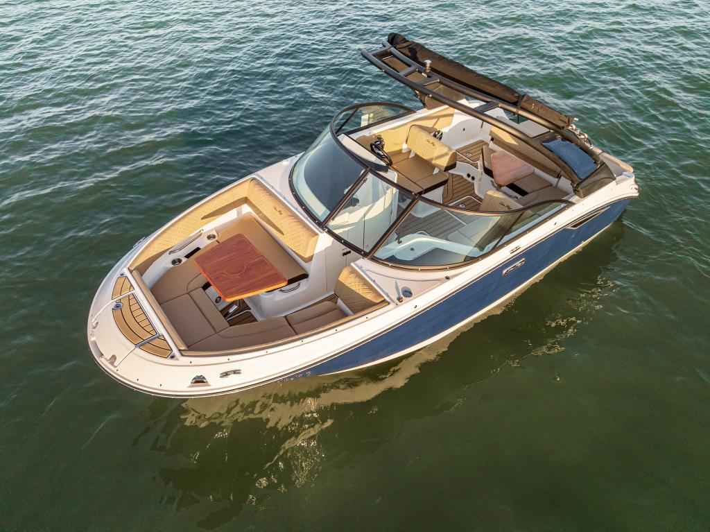 Motorboot Sea Ray SDX230E & Trailer mit LIEGEPLATZ (NEU auf Bestellung)
