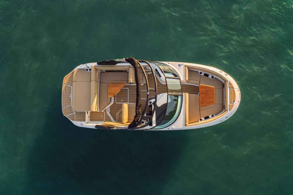 Motorboot Sea Ray SDX230E & Trailer mit LIEGEPLATZ (NEU auf Bestellung)