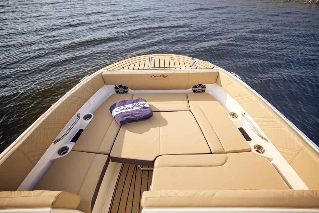 Motorboot Sea Ray SDX270E & Trailer mit LIEGEPLATZ (NEU auf Bestellung)