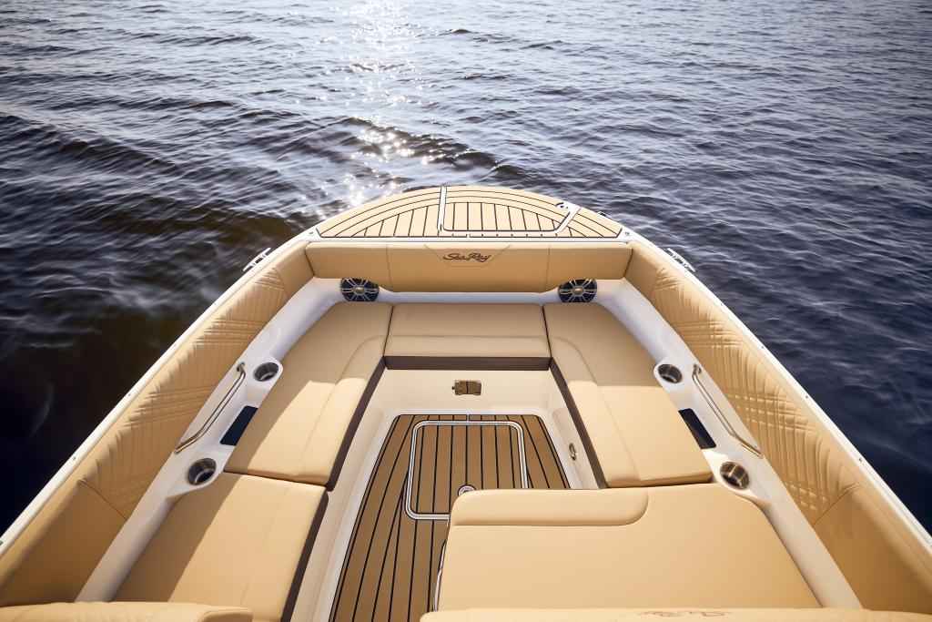 Motorboot Sea Ray SDX 270 SURF EU & Trailer mit LIEGEPLATZ (Vorführboot)