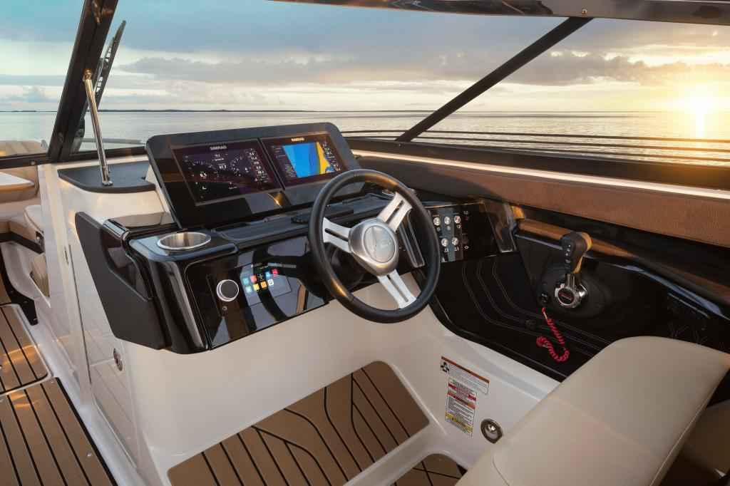 Motorboot Sea Ray SLX260E & Trailer mit LIEGEPLATZ (NEU auf Bestellung)