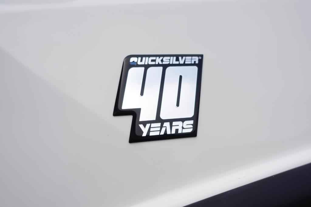 Motorboot Quicksilver Activ 555 Open & Trailer (auf Lager)
