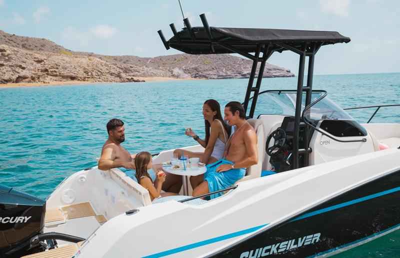 Motorboot Quicksilver Activ 705 Open, bis 225PS & Trailer (NEU auf Bestellung)