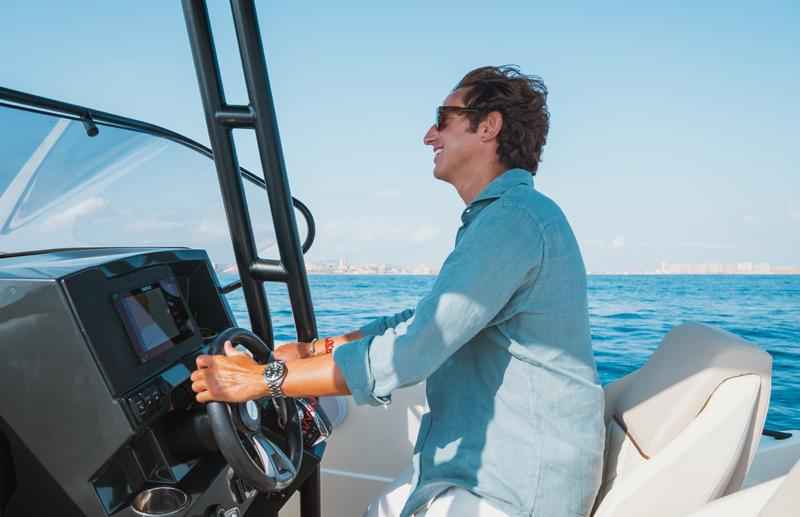 Motorboot Quicksilver Activ 705 Open, bis 225PS & Trailer (NEU auf Bestellung)