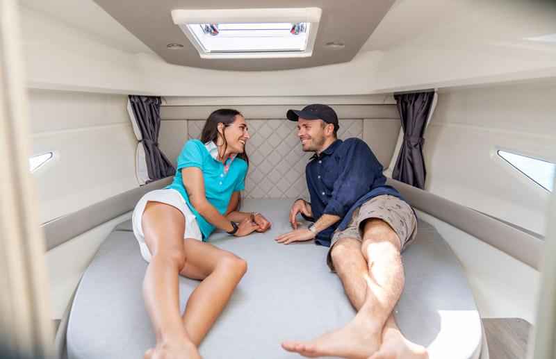 Motorboot Quicksilver Activ 905 Weekend, Inboard (NEU auf Bestellung)