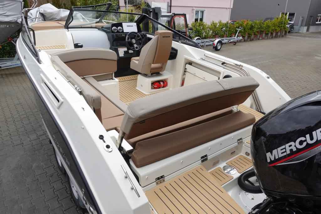 Motorboot Quicksilver Activ 675 Cruiser inkl. Trailer & Bodenseezul. (1. Hand)