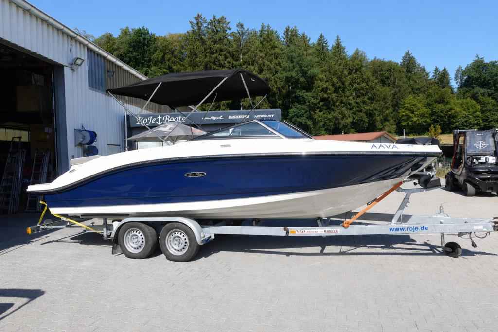 Motorboot Sea Ray SPXE 210 & Trailer (1. Hand)