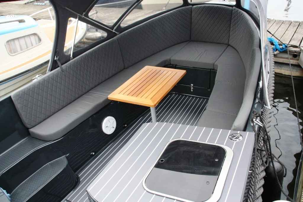Motorboot RioMar 740