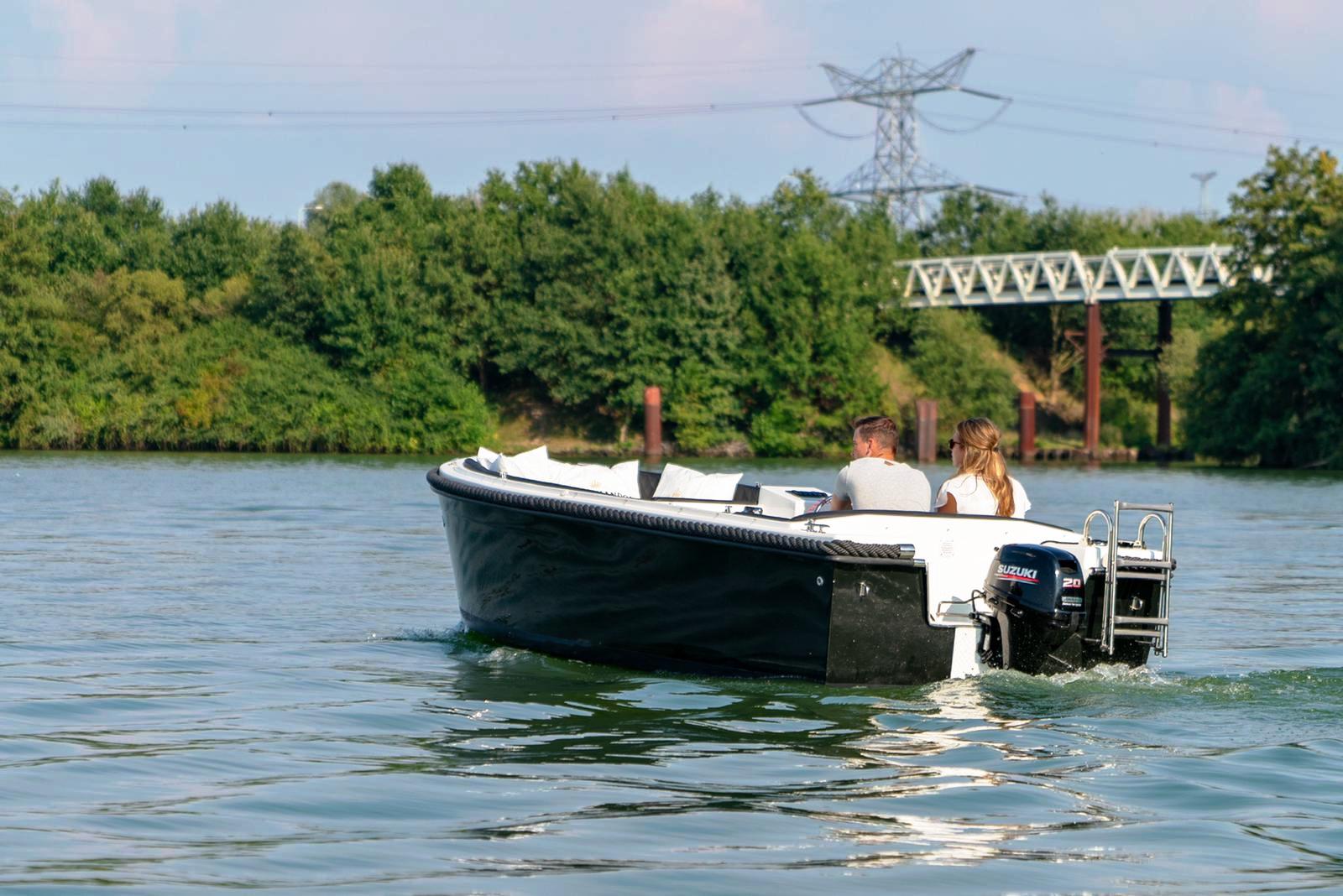 Motorboot Riomar 490