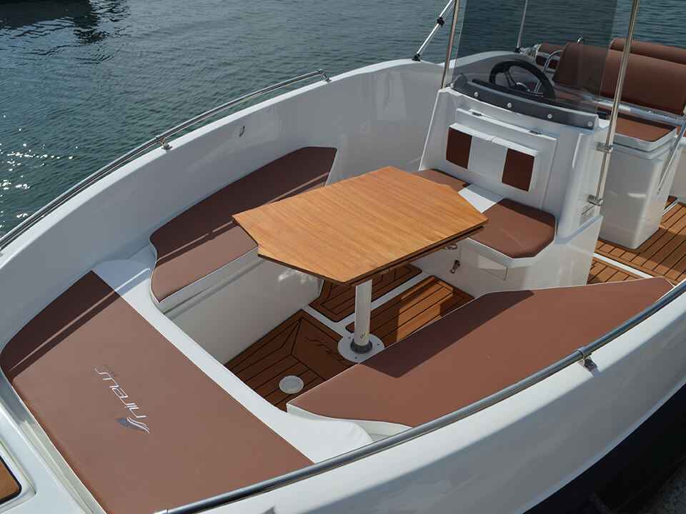 Motorboot Nireus Ω53 Pleasure