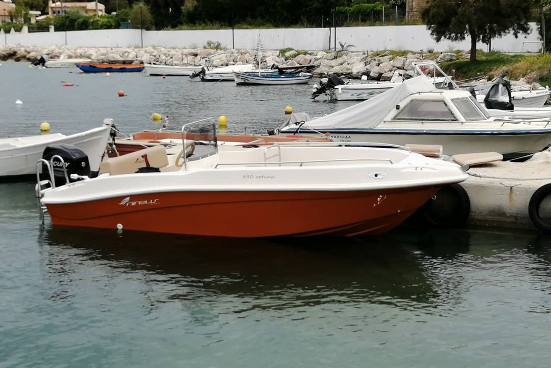 Motorboot Nireus 490 Optima