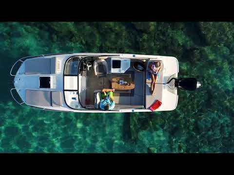 Motorboot Bayliner VR6 Cuddy