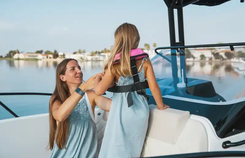 Motorboot Quicksilver ACTIV 705 Open