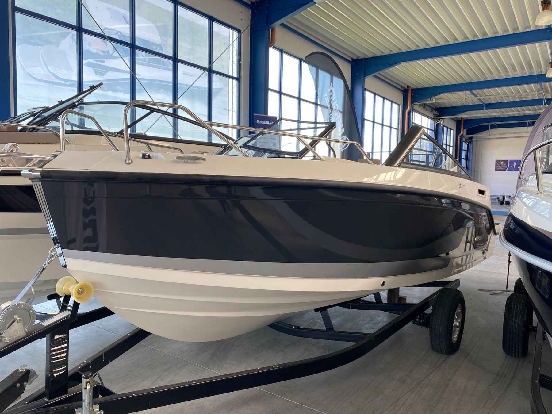 Motorboot Quicksilver Activ 675 Bowrider