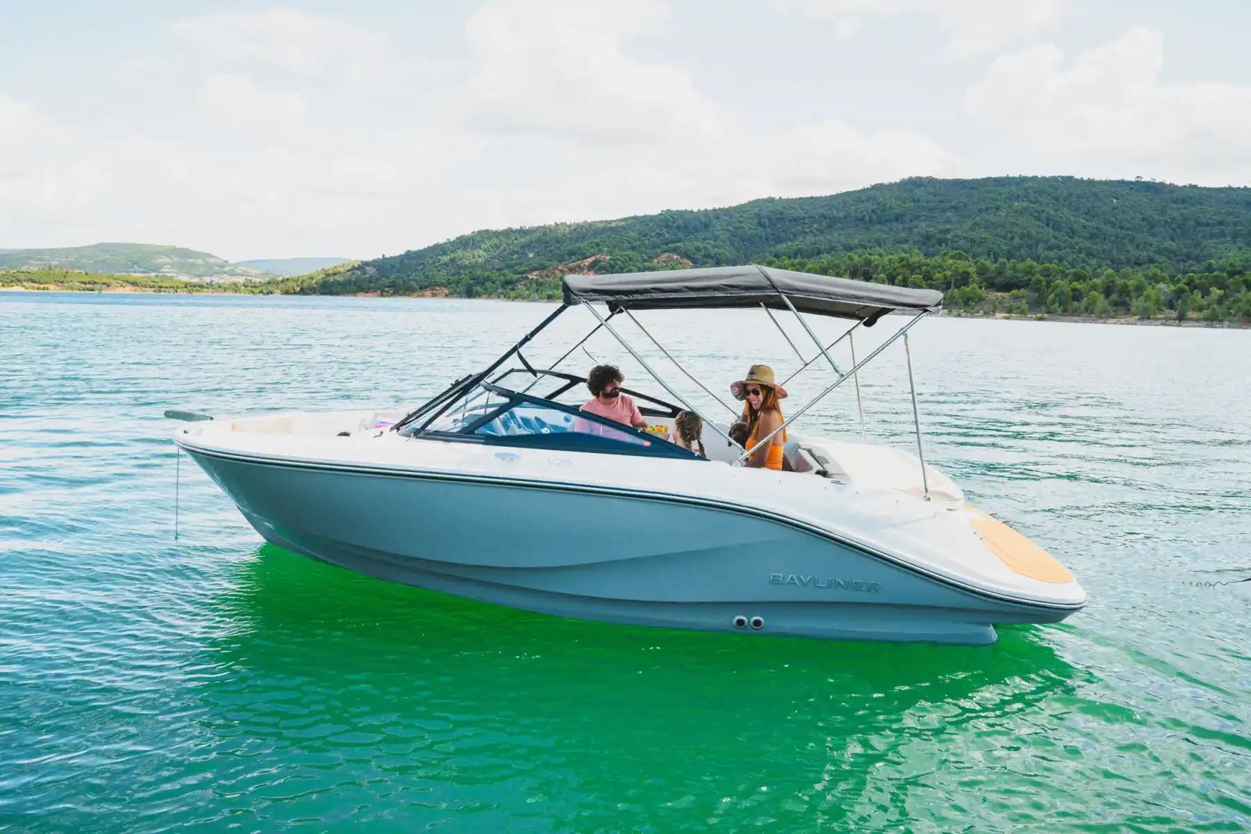 Motorboot Bayliner V20i