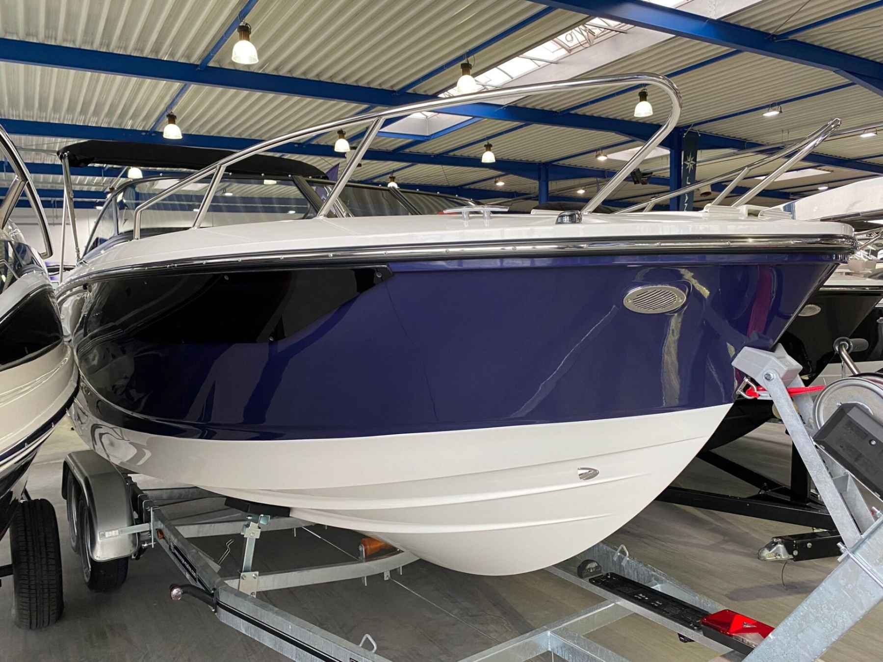 Motorboot BAYLINER C21