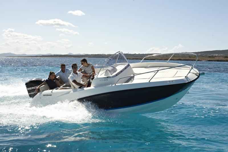 Motorboot Quicksilver Aktiv 605 Sundeck