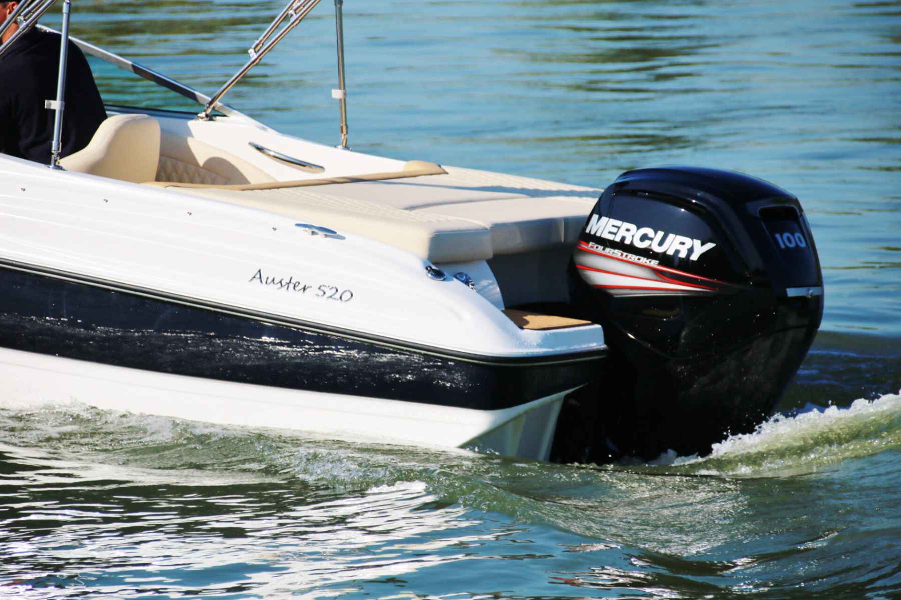 Motorboot Auster 520 CD