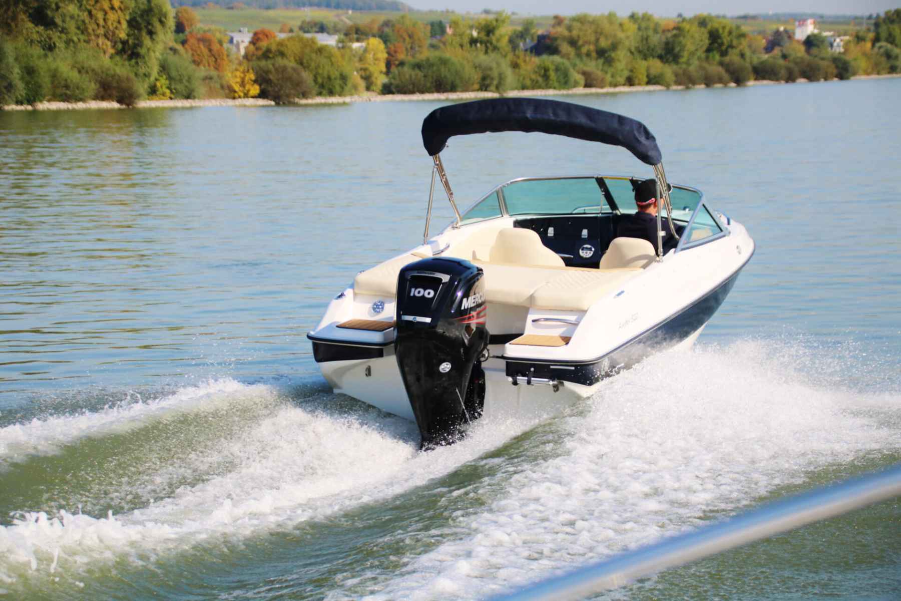 Motorboot Auster 520 CD