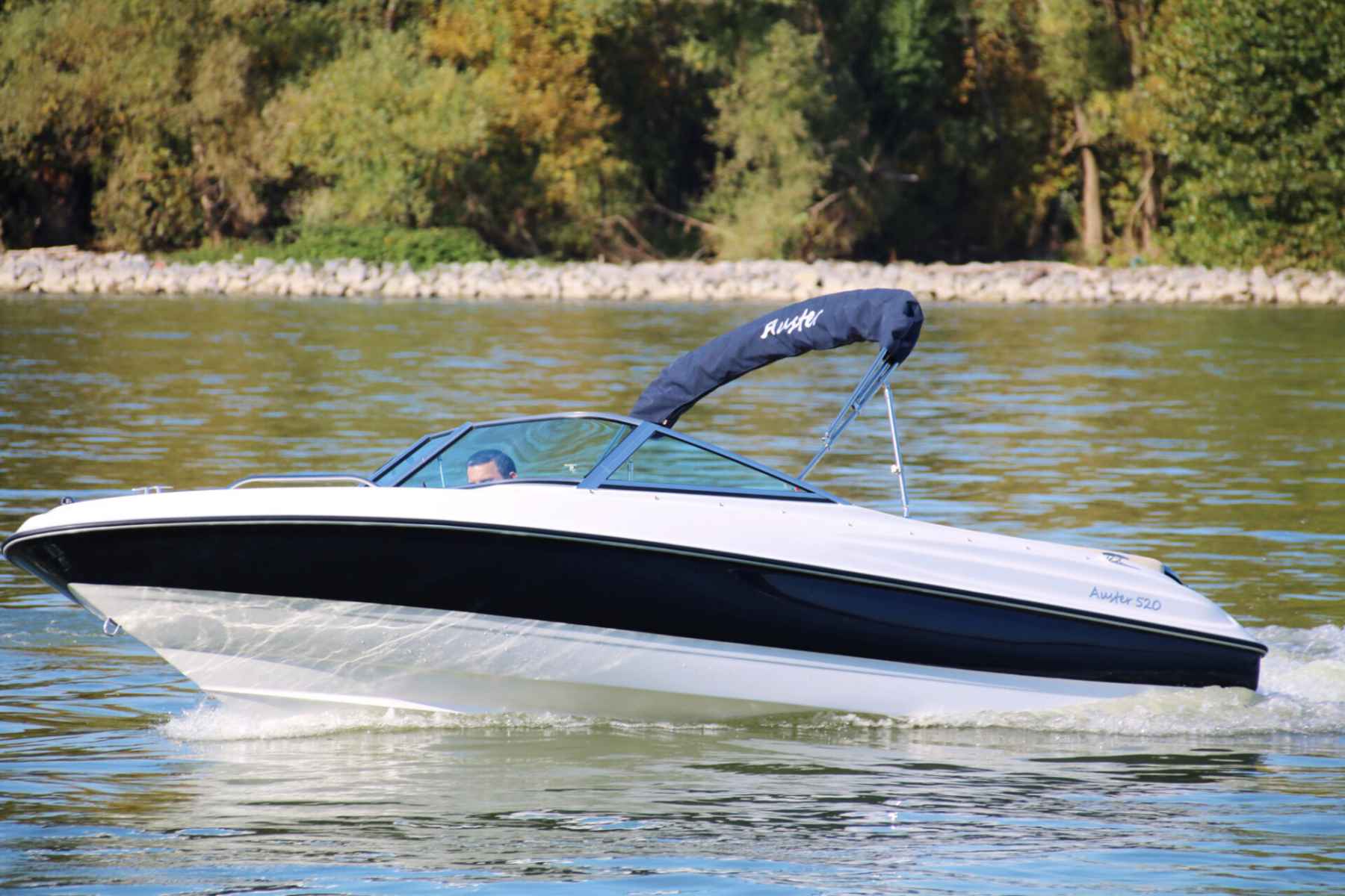 Motorboot Auster 520 CD