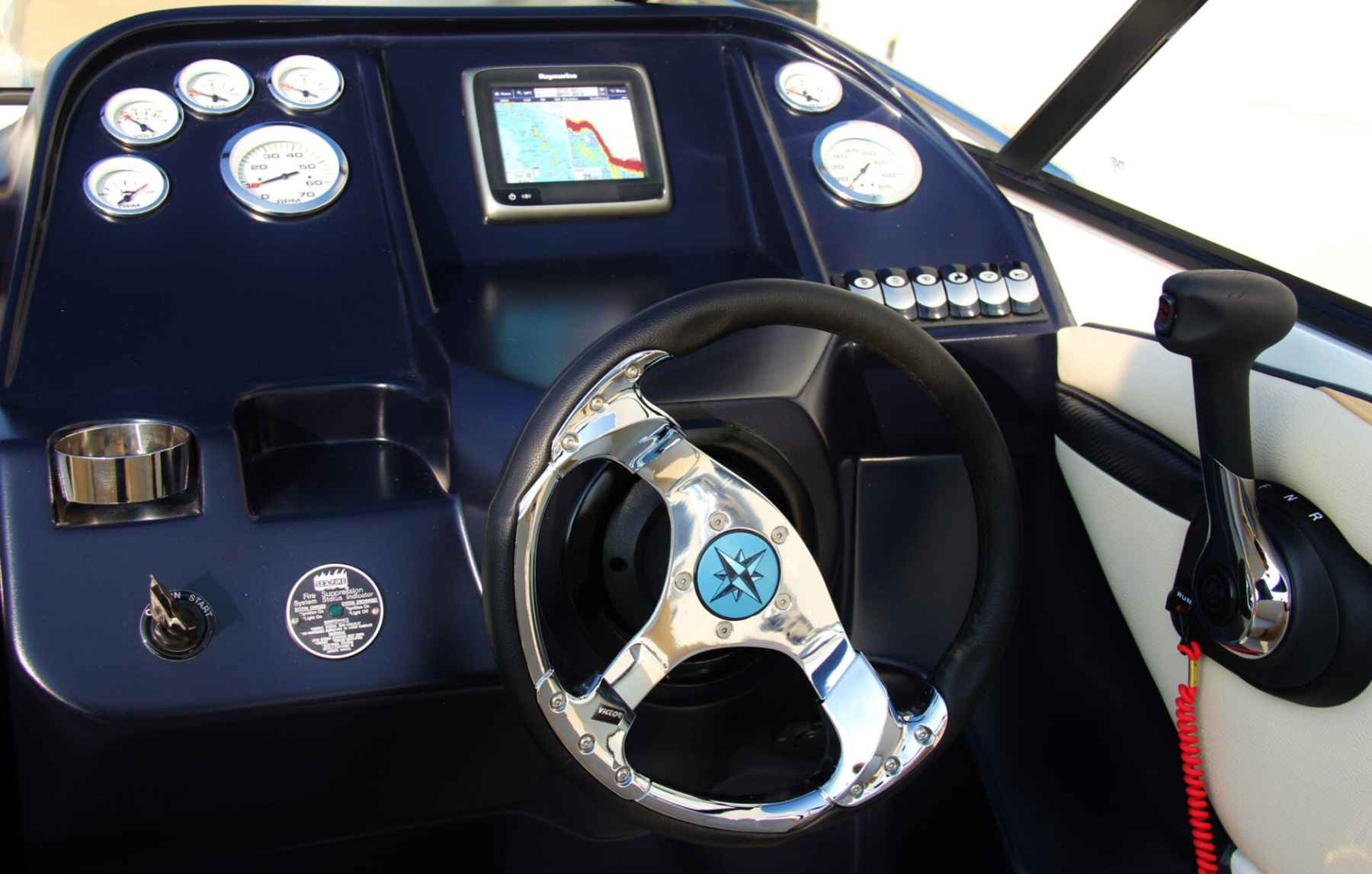 Motorboot Auster 740 CC