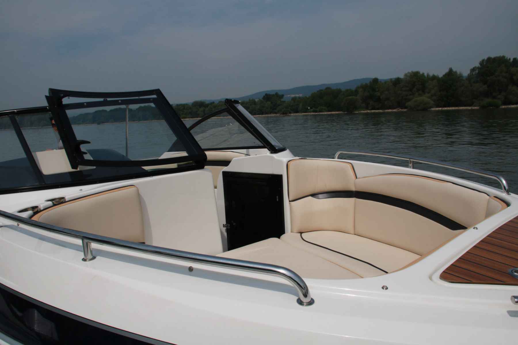 Motorboot europe-marine Auster 740 BR