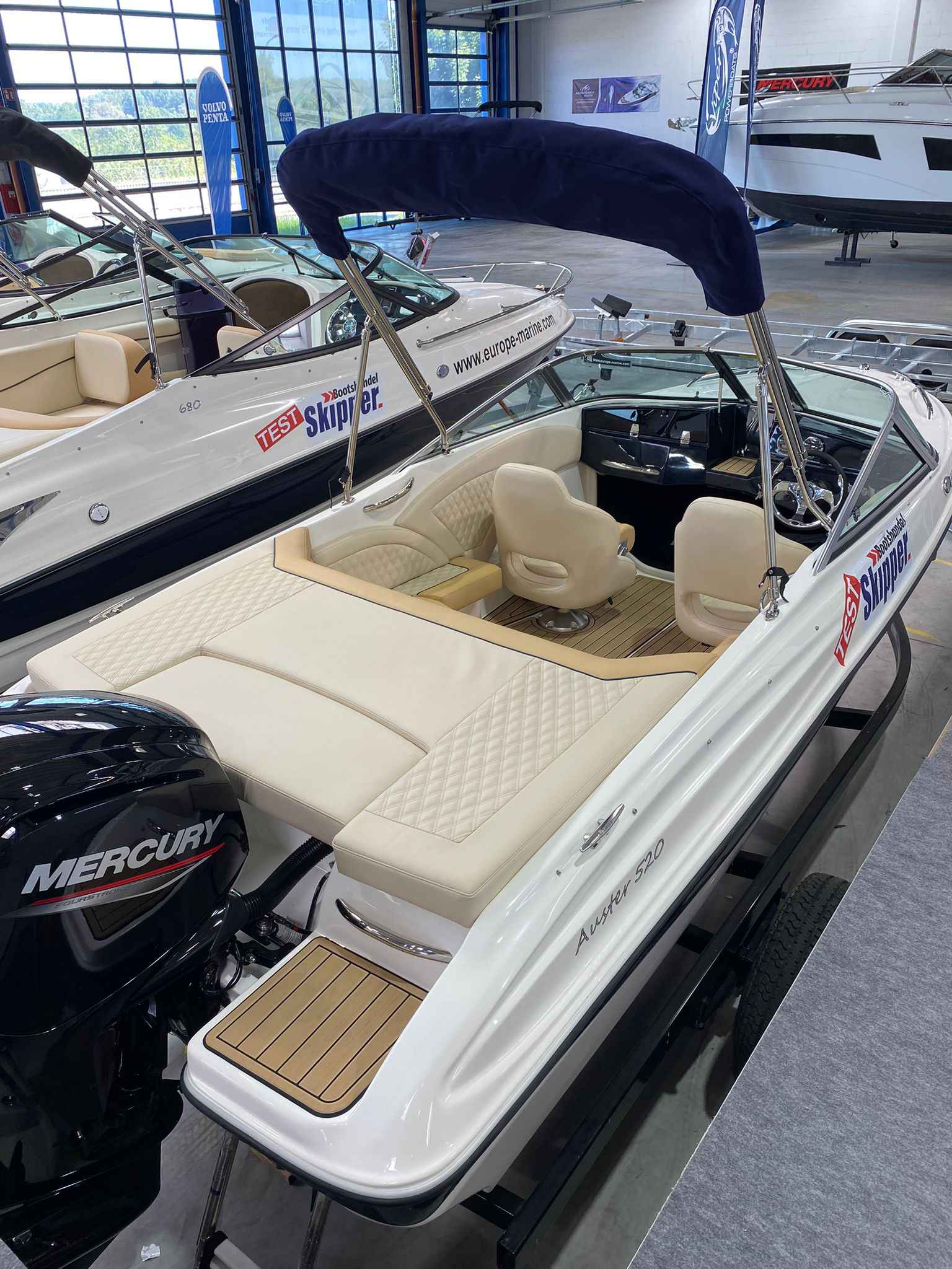 Motorboot AUSTER 520 CD