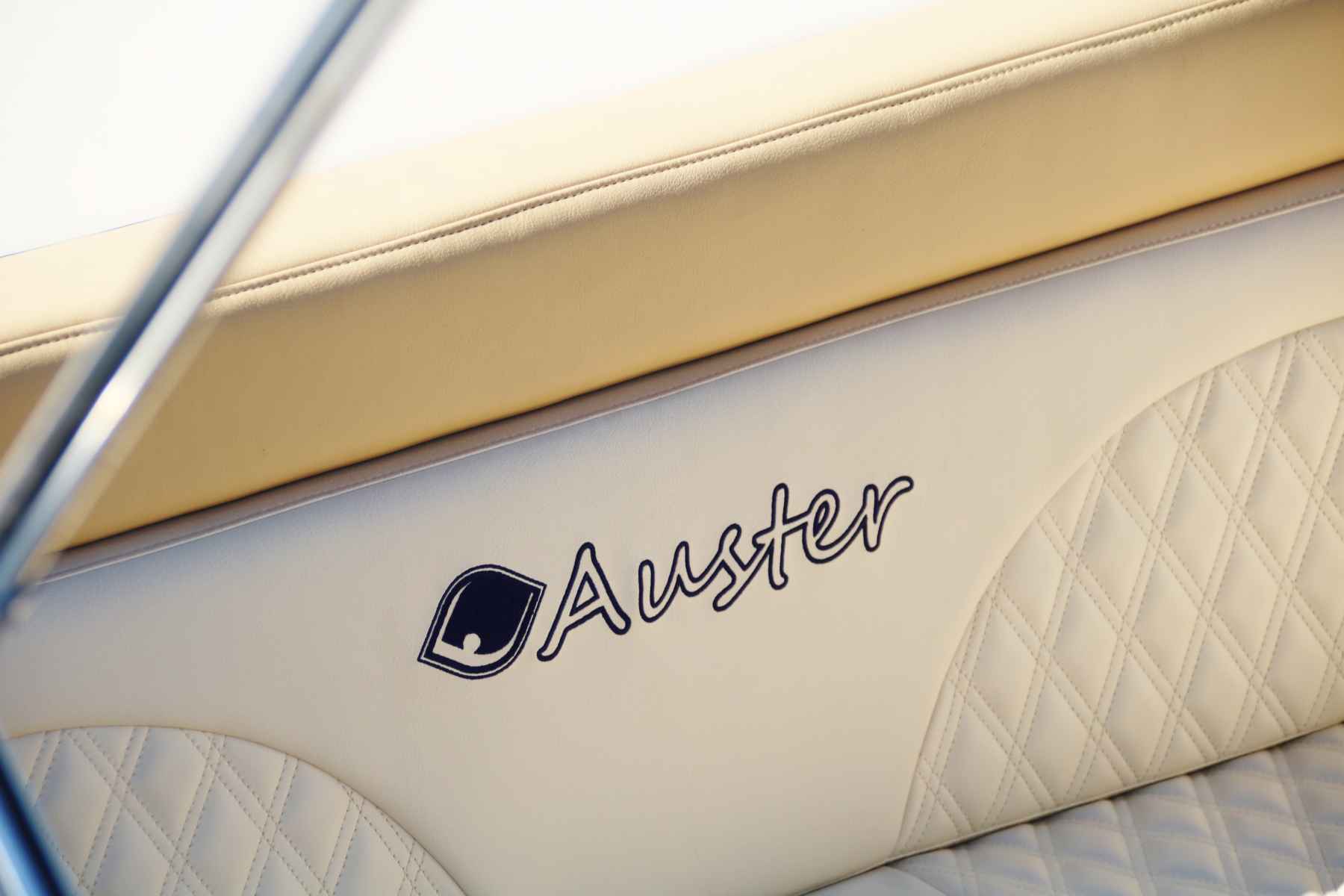 Motorboot Auster 520 CD