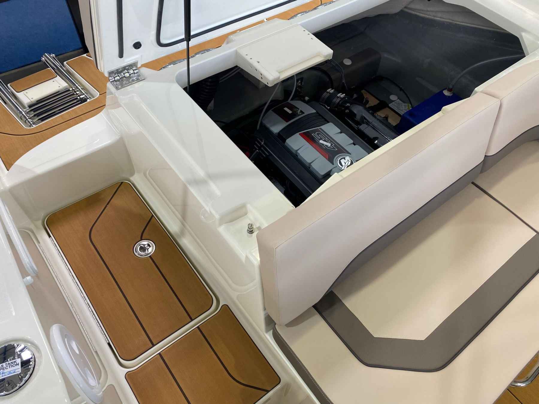 Motorboot Bayliner V20i