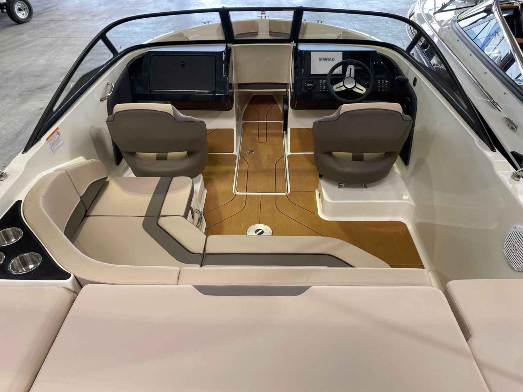 Motorboot Bayliner V20i