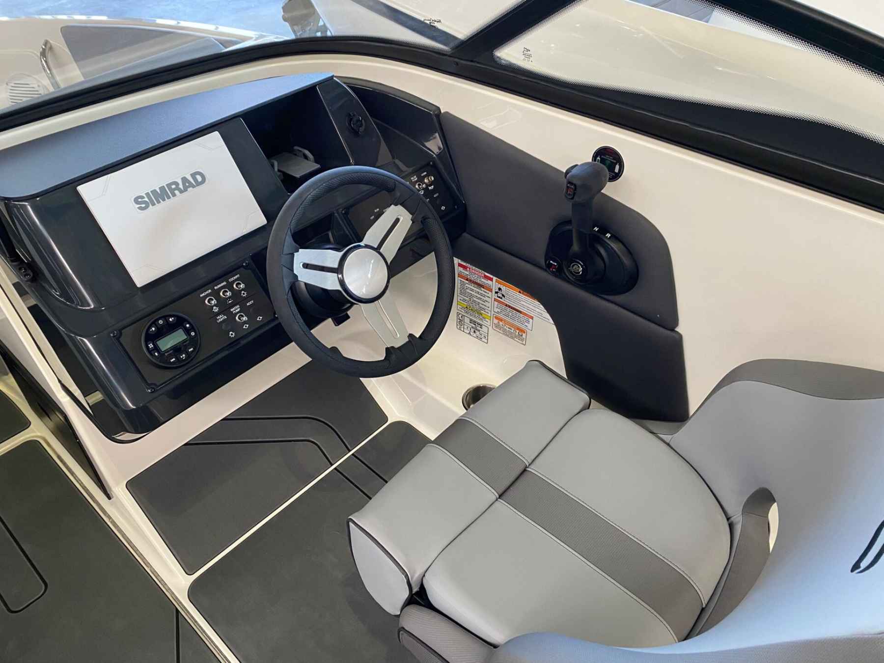 Motorboot Bayliner V20i