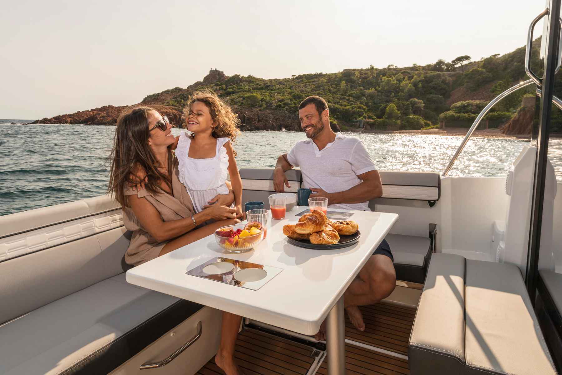 Motorboot JEANNEAU MERRY FISHER 895 Serie 2