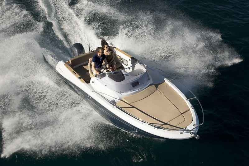 Motorboot Jeanneau Cap Camarat 6.5 WA