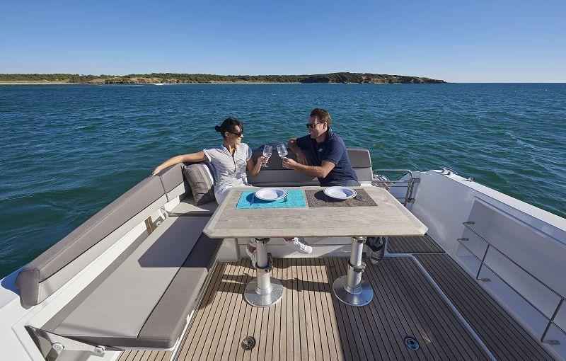 Motorboot Jeanneau CAP CAMARAT 10.5 WA