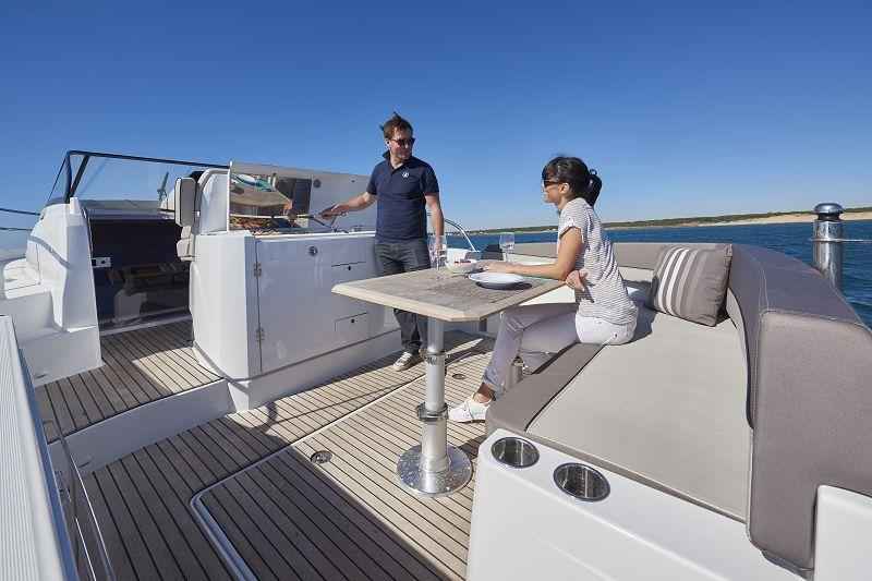 Motorboot Jeanneau CAP CAMARAT 10.5 WA