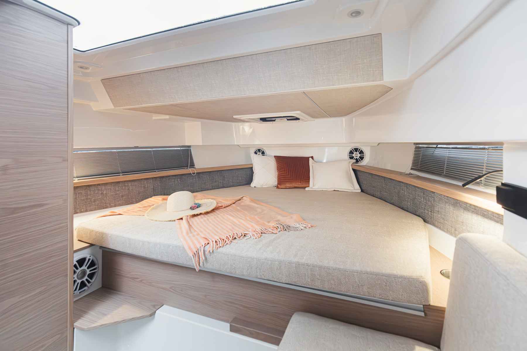 Motorboot Quarken Quarken 35 Cabin Tourer