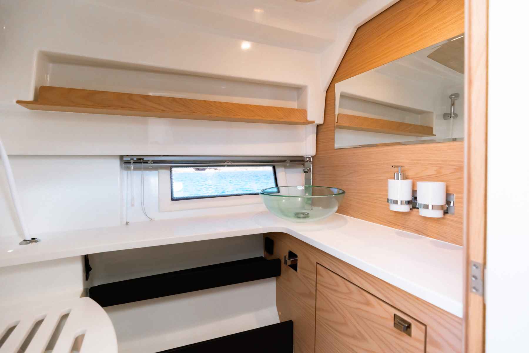 Motorboot europe-marine QUARKEN 35 GRAND TOURER