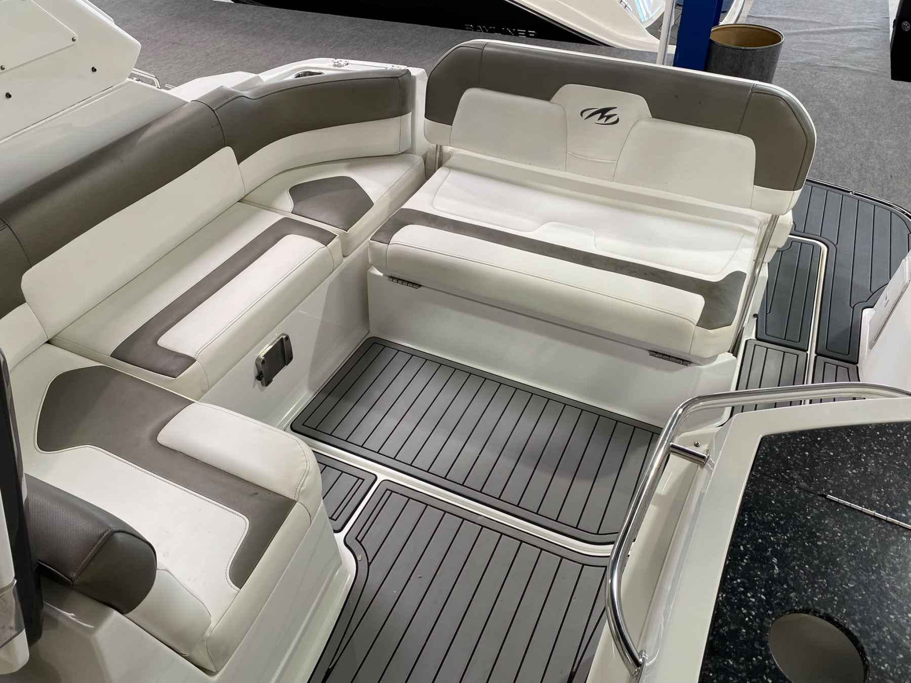 Motorboot Monterey 275 SY
