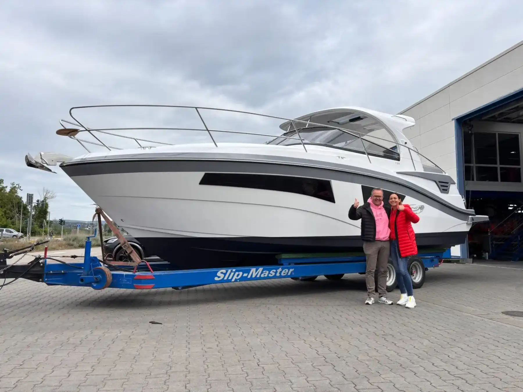 Motorboot Auster 740 CC
