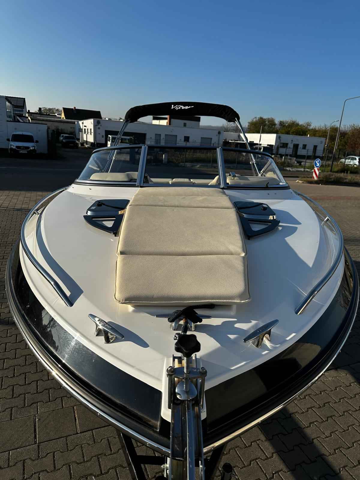 Motorboot Viper 223 TOXXIC