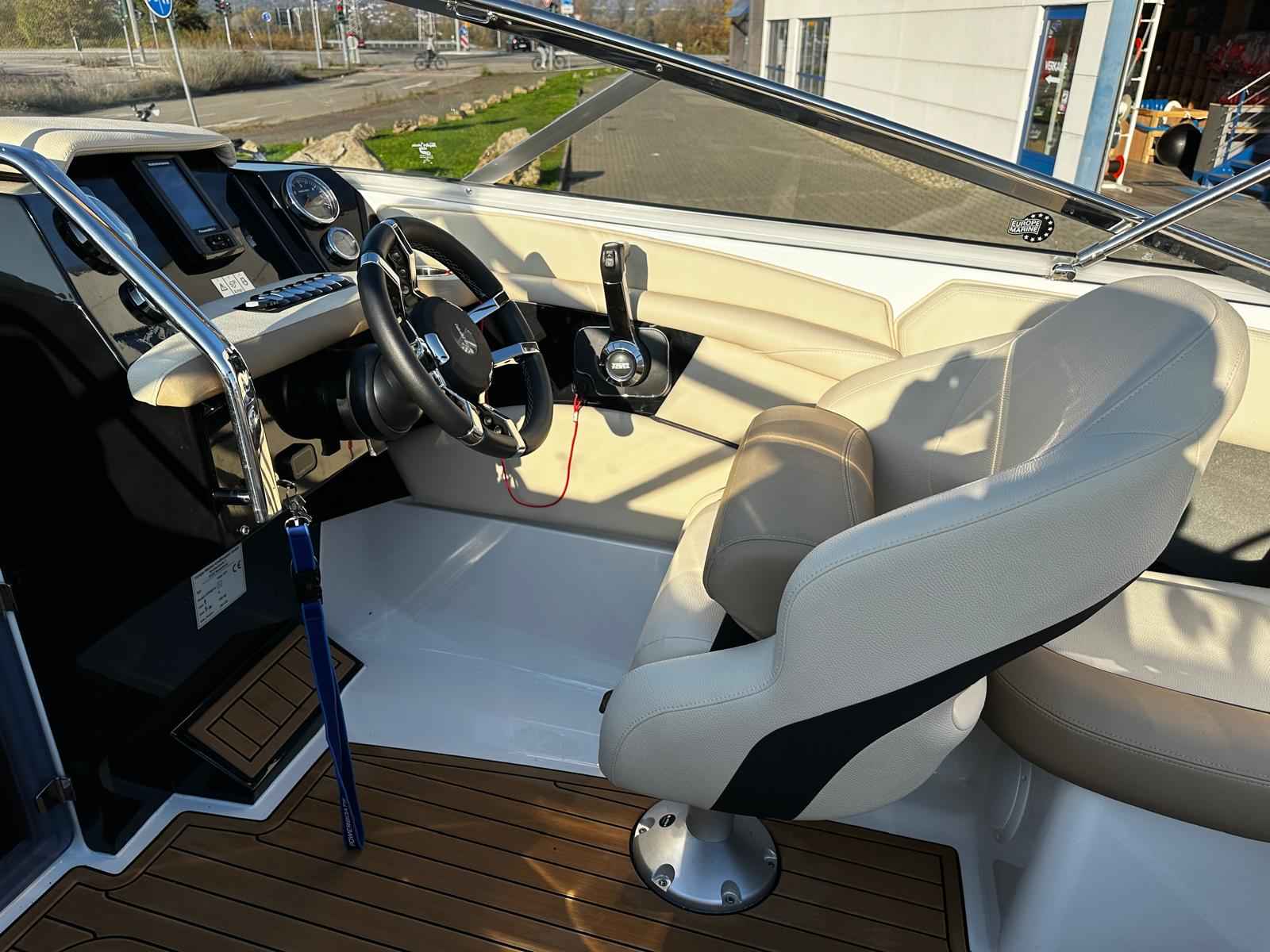 Motorboot Viper 223 TOXXIC