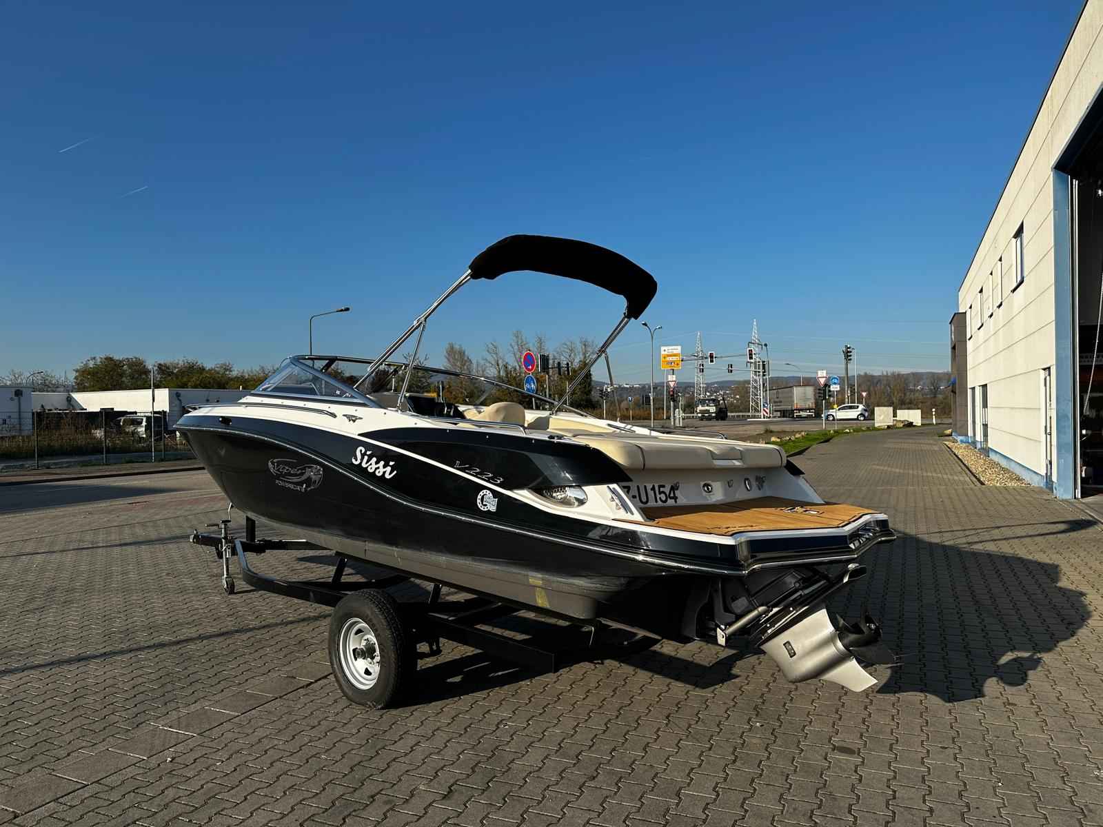 Motorboot Viper 223 TOXXIC