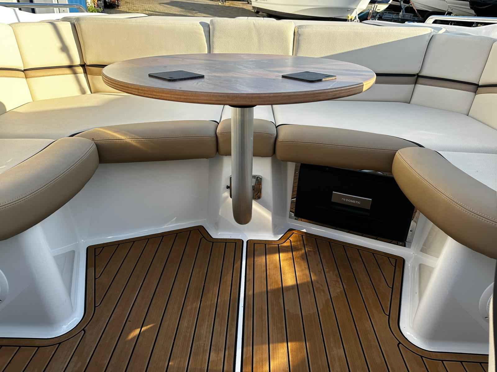 Motorboot Viper 223 TOXXIC