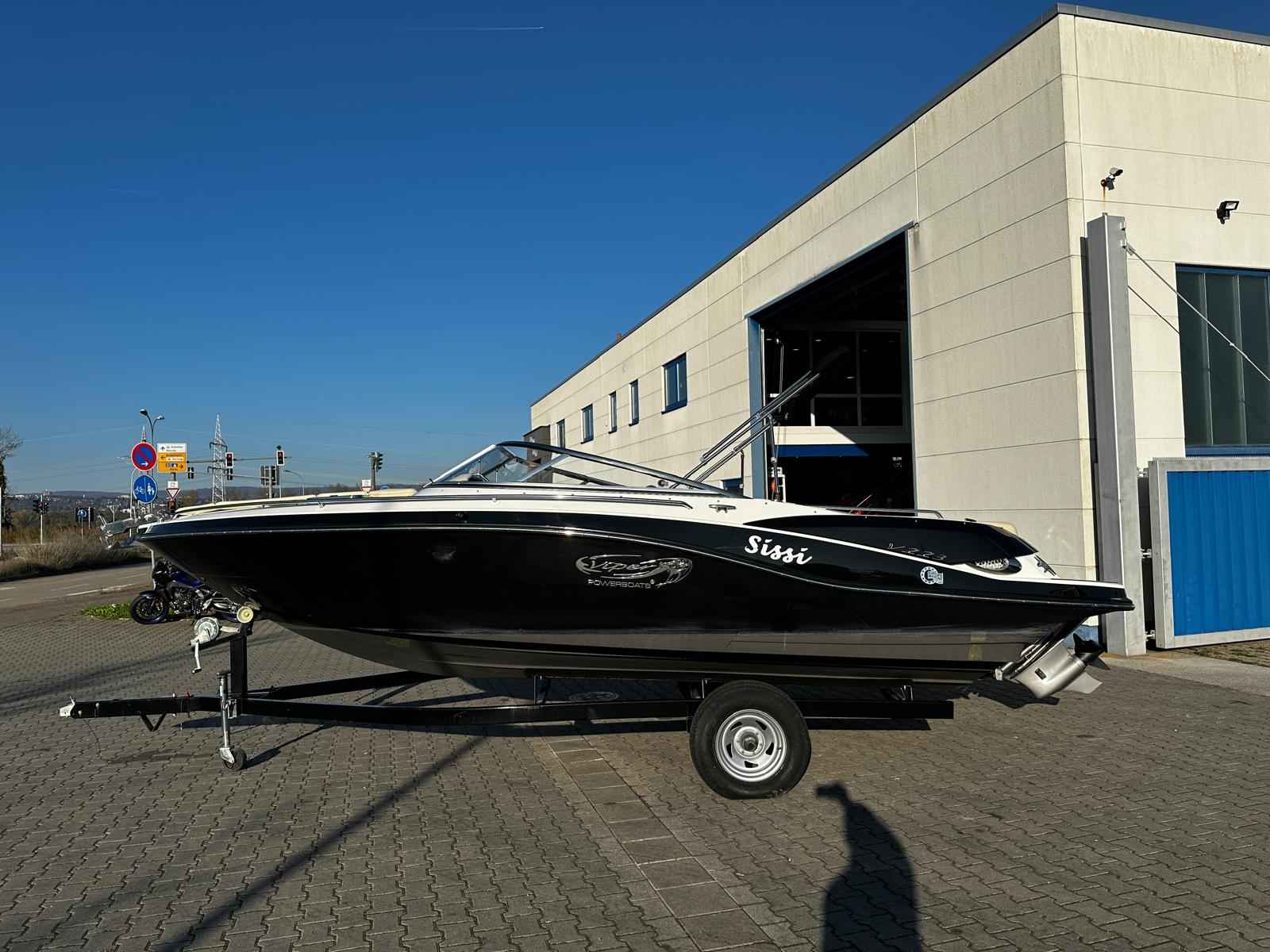 Motorboot Viper 223 TOXXIC