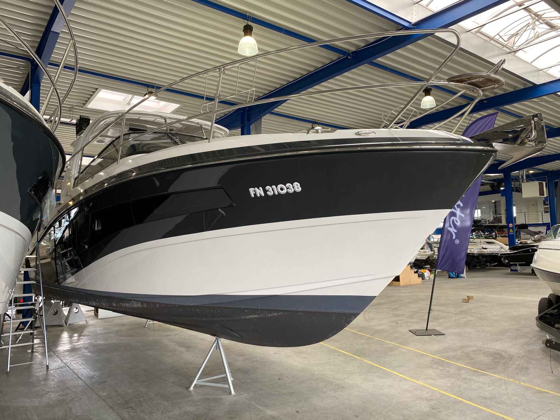Motorboot Viper V 323 HT