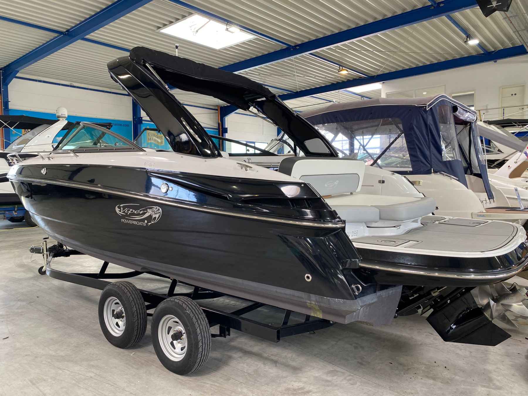 Motorboot Europe-Marine VIPER V 263 DC