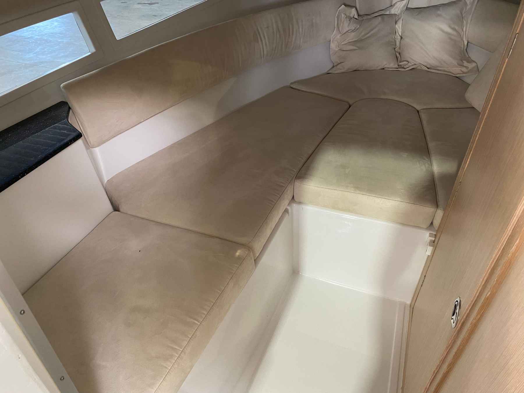 Motorboot Europe-Marine VIPER V 263 DC