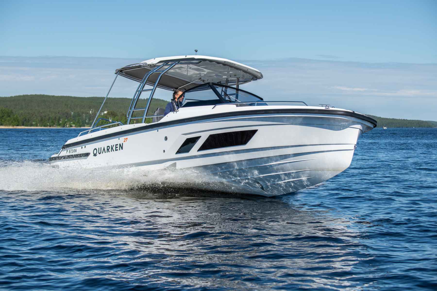 Motorboot Europe-Marine QUARKEN 27 T-TOP - Modell 2027