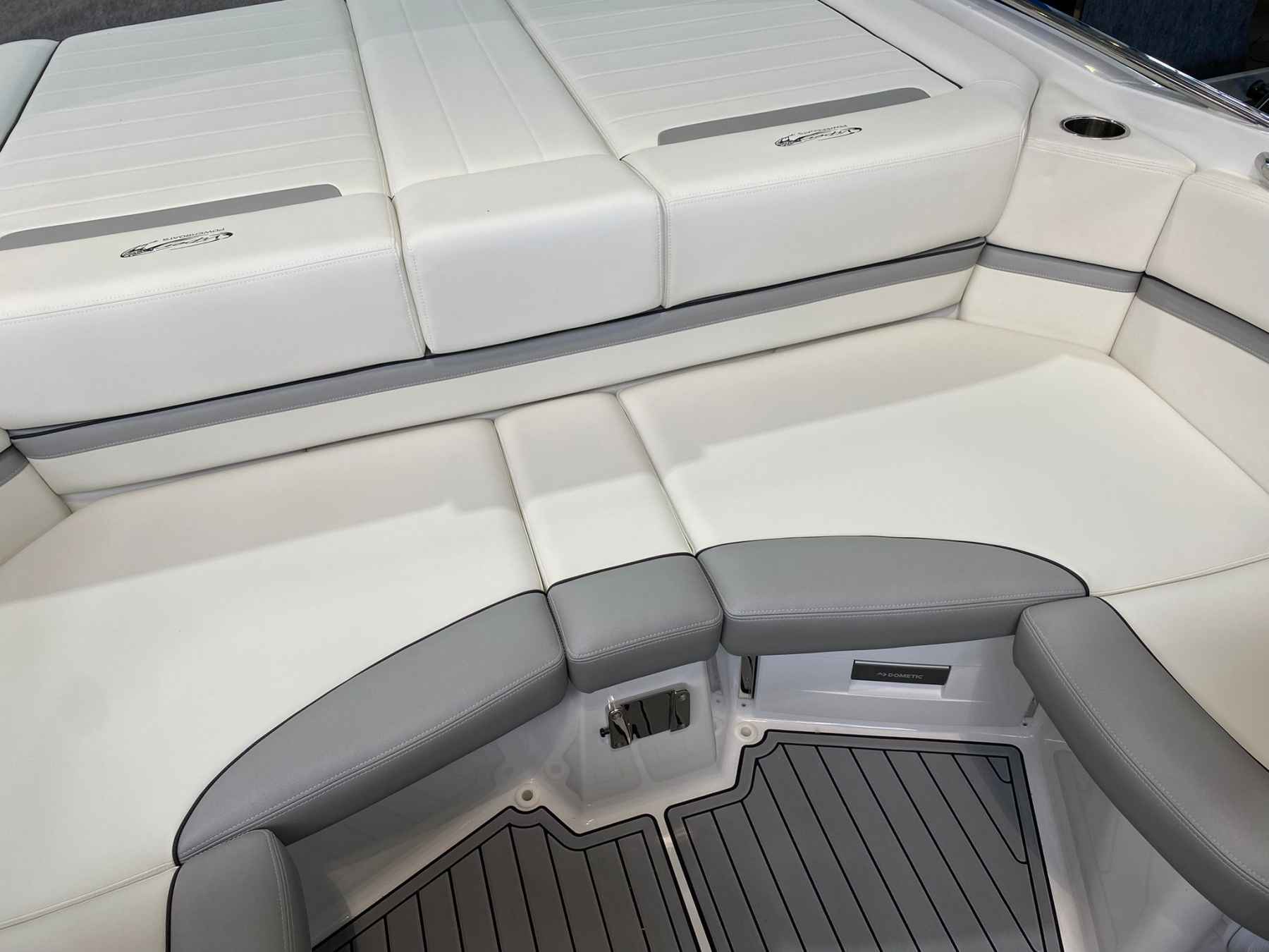 Motorboot Europe-Marine VIPER 225 TOXXIC