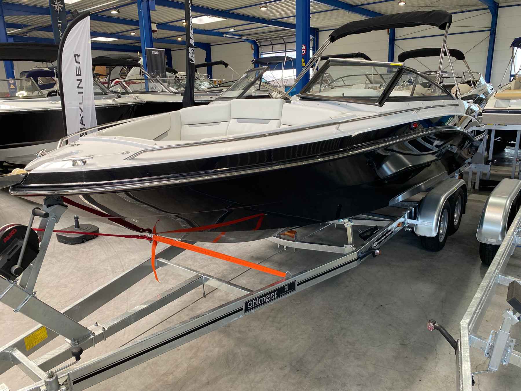 Motorboot Europe-Marine VIPER 225 TOXXIC